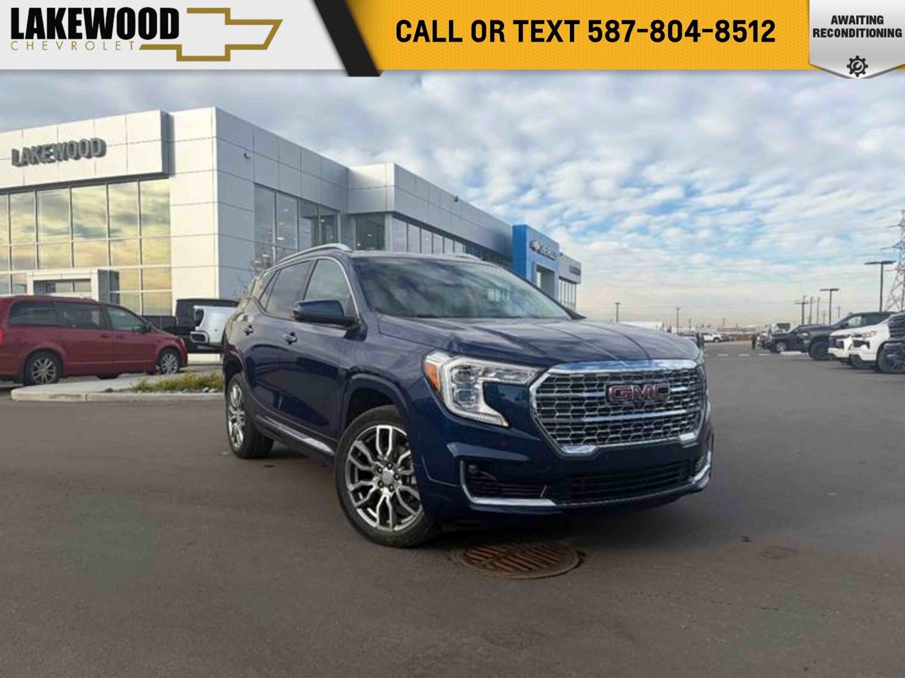2022 GMC Terrain AWD 4dr Denali Blue Sherwood Park - photo #0