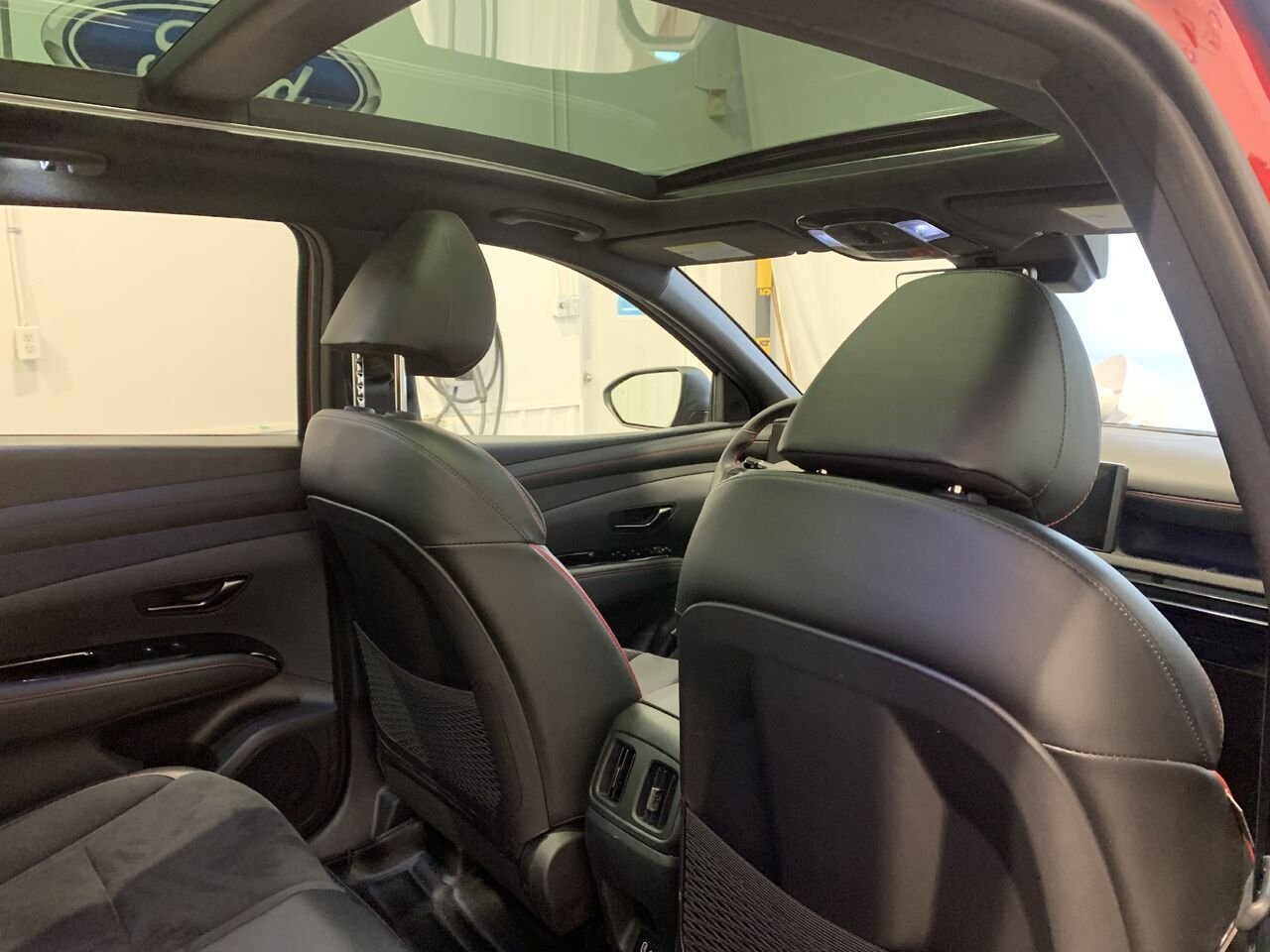 2025 Hyundai Tucson hybride AWD Red Châteauguay - photo #13