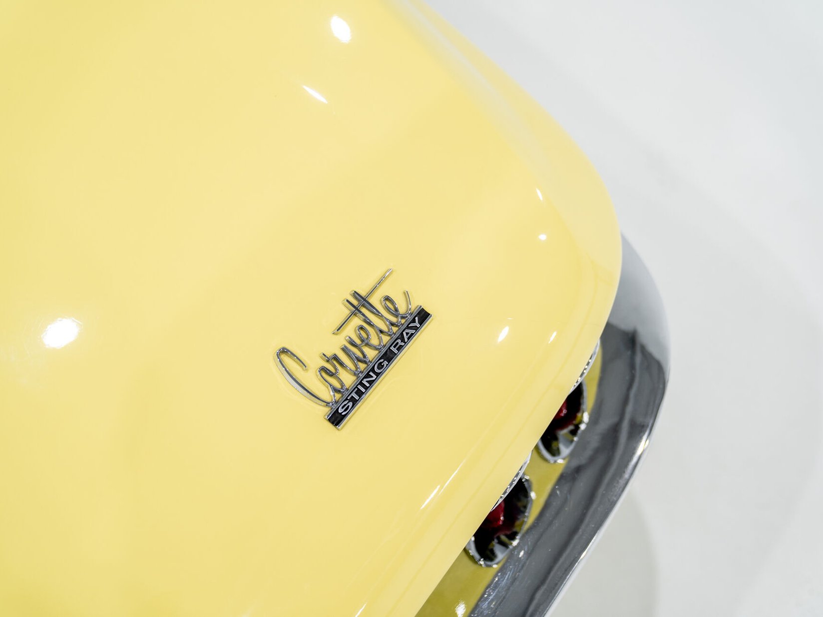 Chevrolet Corvette 1967 Jaune Montréal - photo #38