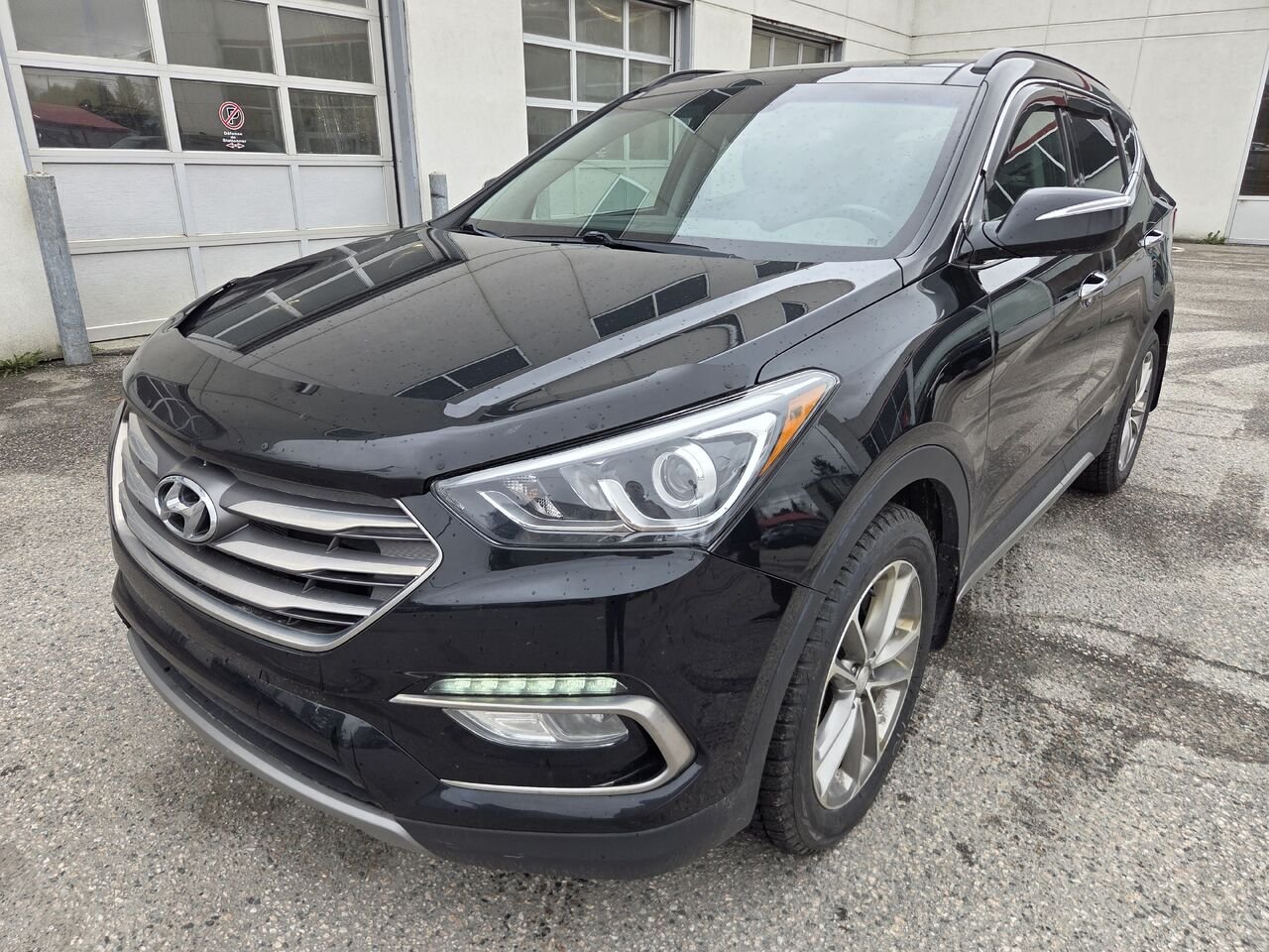 HYUNDAI SANTA FE SPORT 2018 Noir Mont-Laurier - photo #0