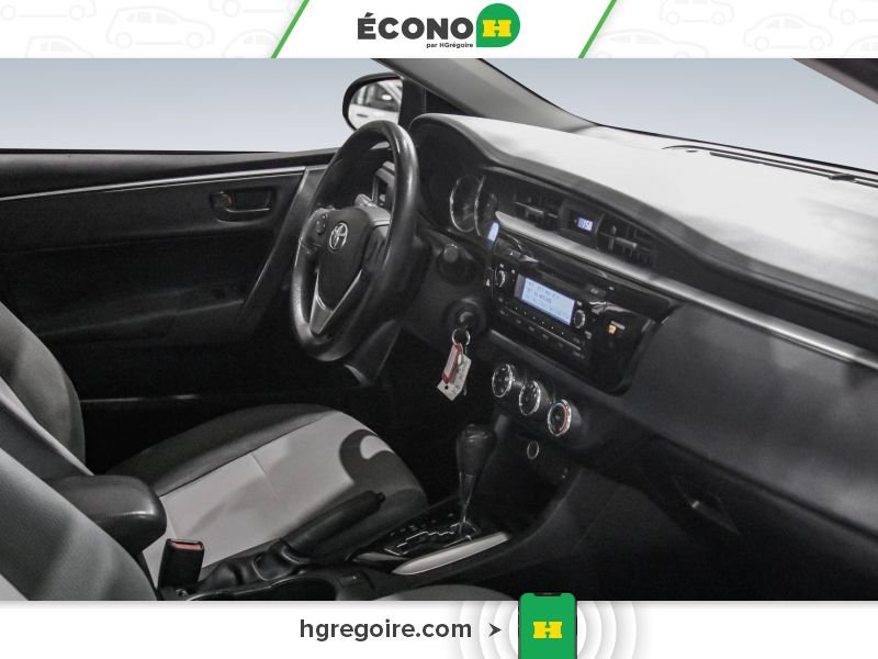 2016 Toyota Corolla Blue Blainville - photo #19