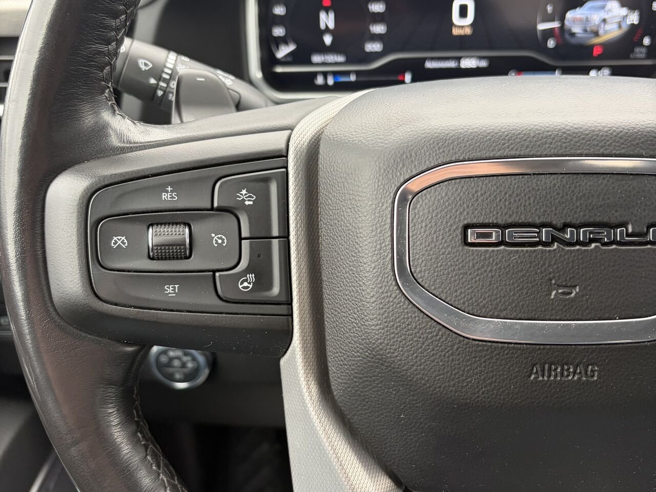 2023 GMC SIERRA K1500 DENALI Denali cabine multiplace 4RM 157 po White Gatineau - photo #5
