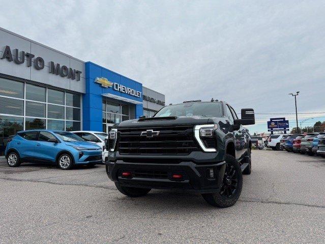 2025 CHEVROLET Silverado 2500 HD Crew Cab Green