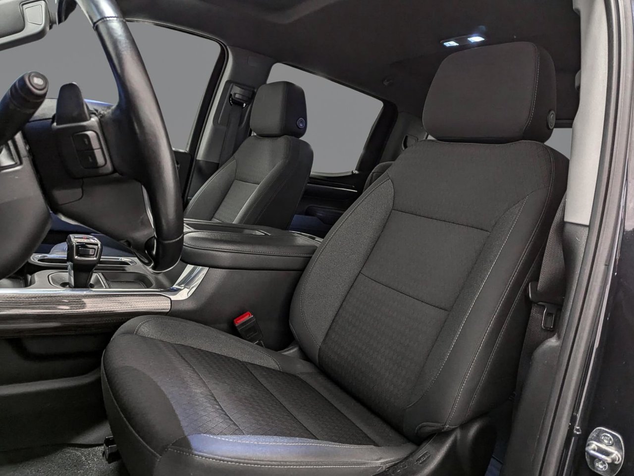 Chevrolet Silverado 1500 LT Trail Boss 2022 . Saint-Eustache - photo #7