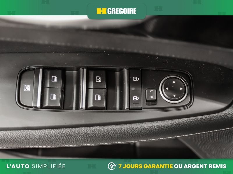 2024 Kia Forte Grey Blainville - photo #26