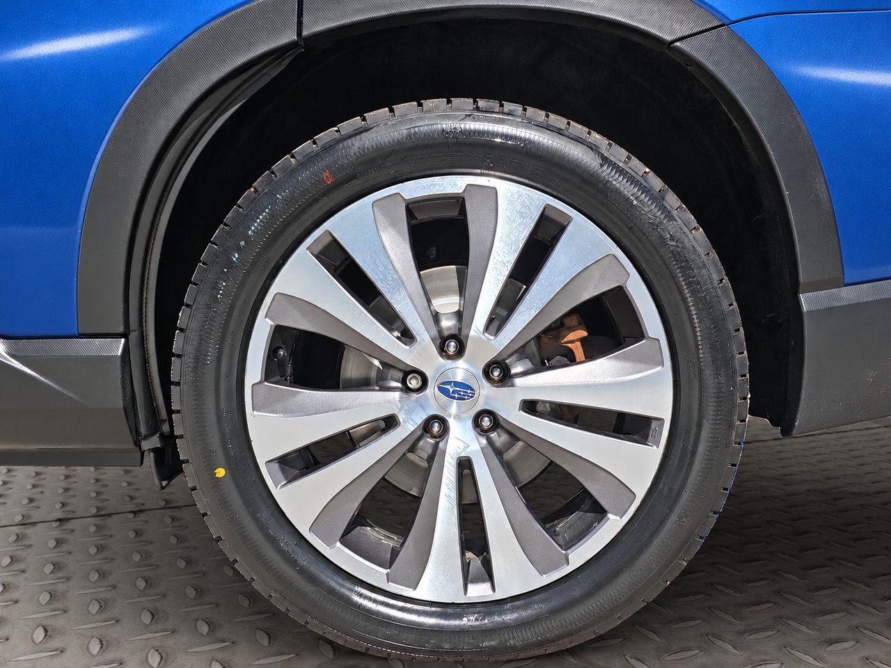 2022 Subaru Ascent Limited Blue Val-David - photo #6