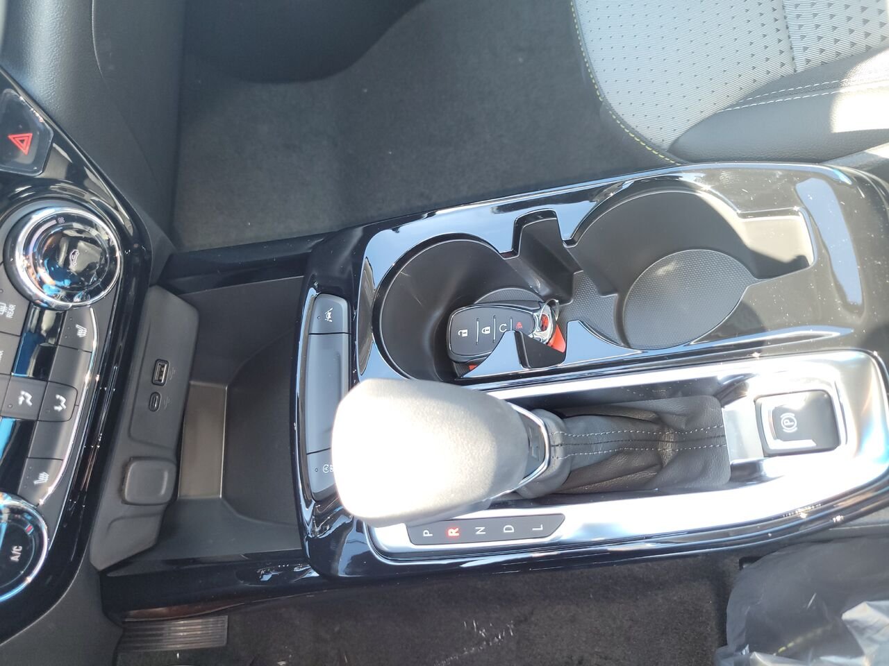 2026 Chevrolet Trax Traction avant 4 portes LT Summit White Thetford Mines - photo #10
