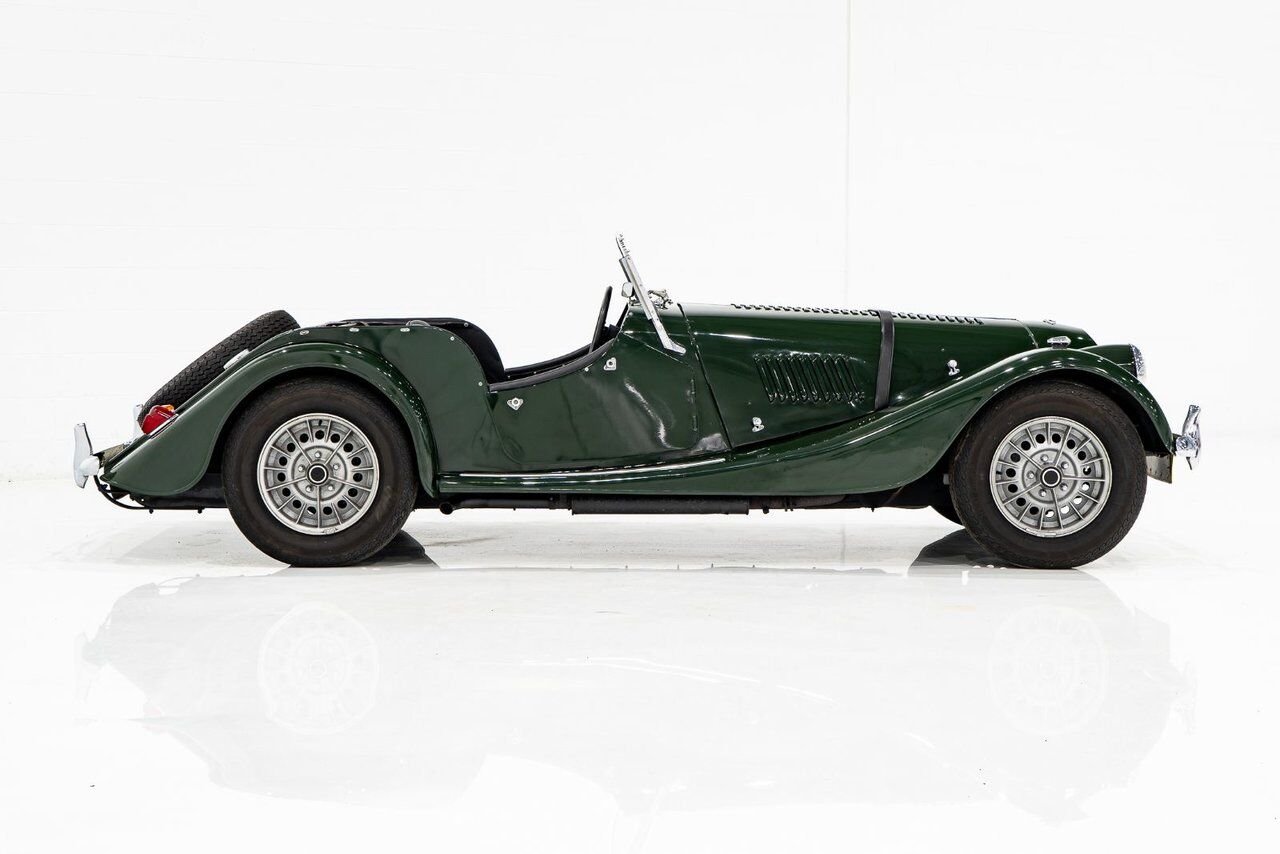 Morgan Plus 8 Unrestored with only 7137km (4435miles) | PRIX EN USD 1970 Vert Montréal - photo #4