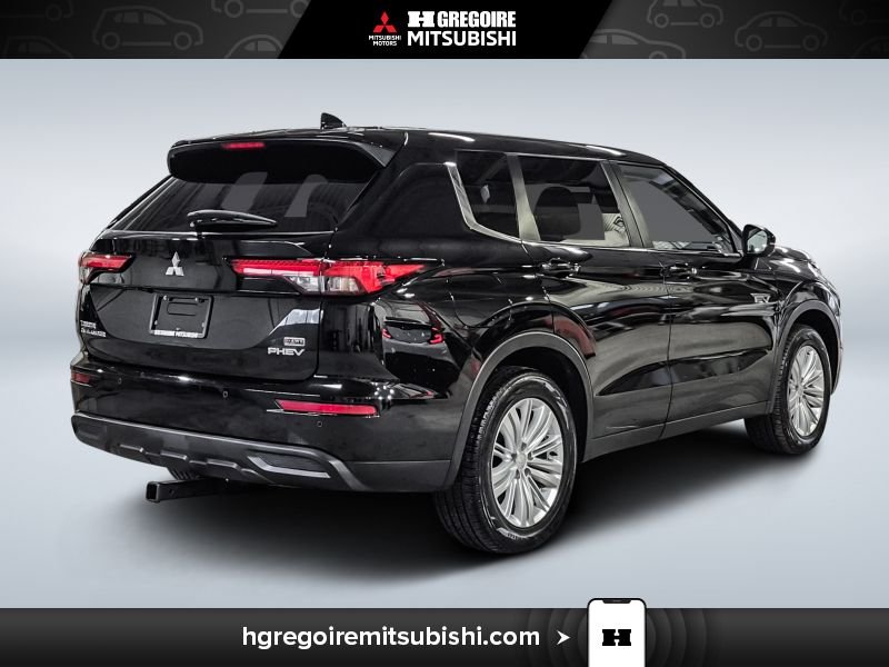 Mitsubishi Outlander PHEV 2023 Noir Blainville - photo #8