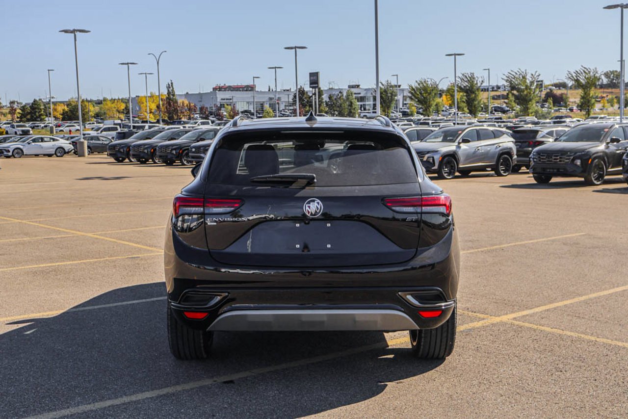 2023 Buick Envision AWD 4dr Preferred Black Sherwood Park - photo #6