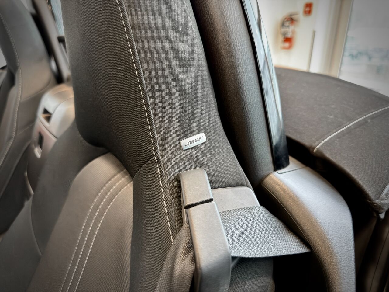 2023 Mazda MX-5 Black Notre-Dame-des-Prairies - photo #19