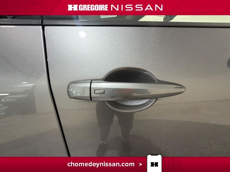 2023 Nissan Rogue Grey Laval - photo #13