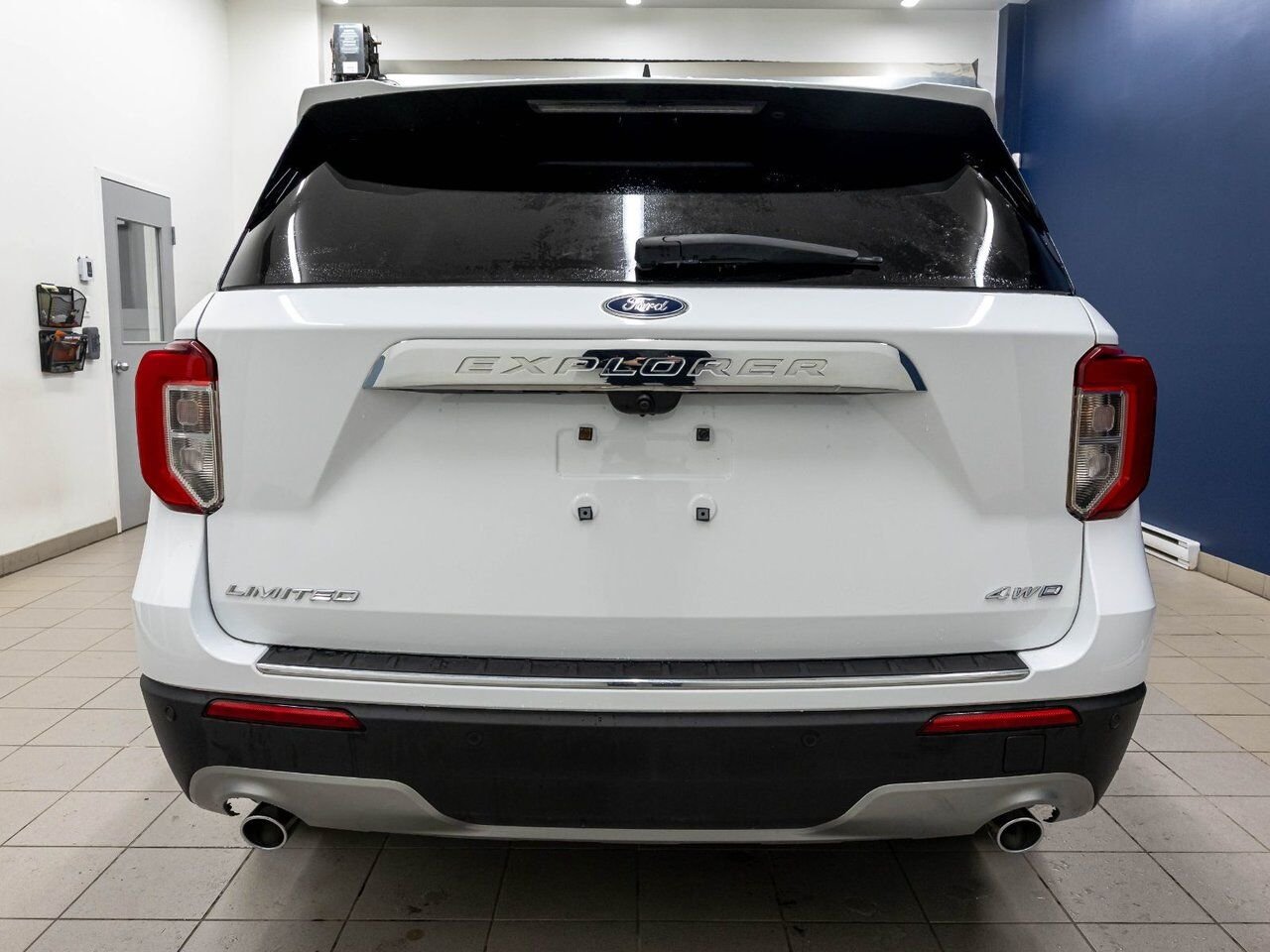 2023 Ford Explorer LIMITED 4WD *TOIT* CUIR *CAM 360* B&O *SIEGES VENT White Saint-Jérôme - photo #8