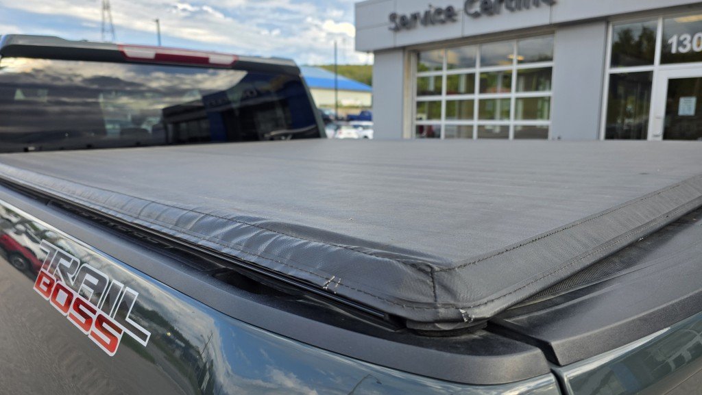 CHEVROLET Silverado 1500 Custom TrailBoss Z71 2025 Vert Mont-Laurier - photo #12