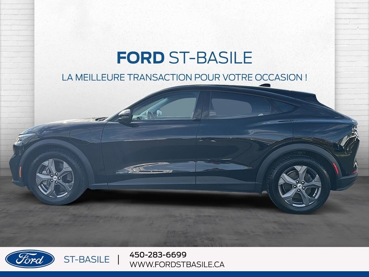 Ford MACH-E 2023 G1-NOIR Saint-Basile-le-Grand - photo #2