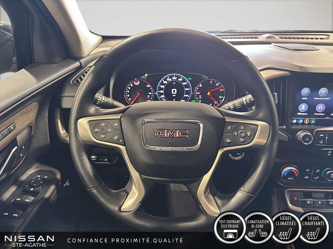 2023 GMC Terrain DENALI Black Ste-Agathe des Monts - photo #10