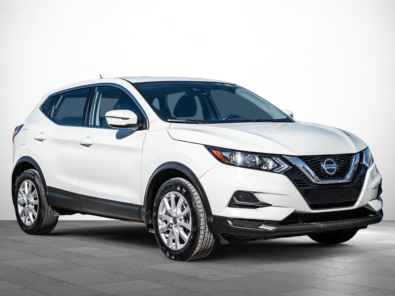 2023 Nissan Qashqai White Sainte-Julienne - photo #1