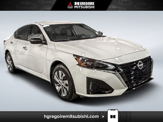2024 Nissan Altima S *AWD* Mags * Camera * Carplay White