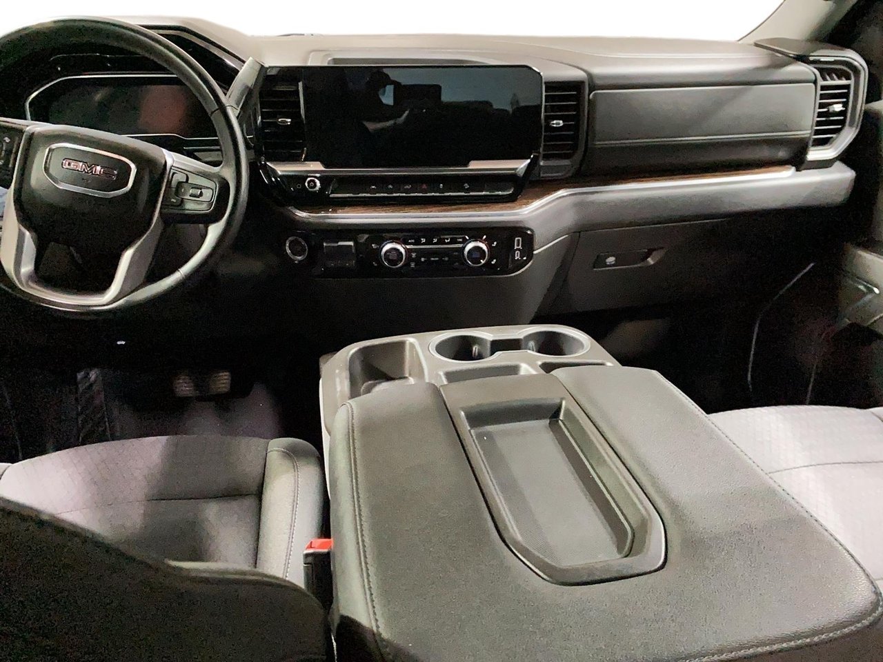 2023 GMC Sierra 1500 ELEVATION Red Baie-Comeau - photo #8