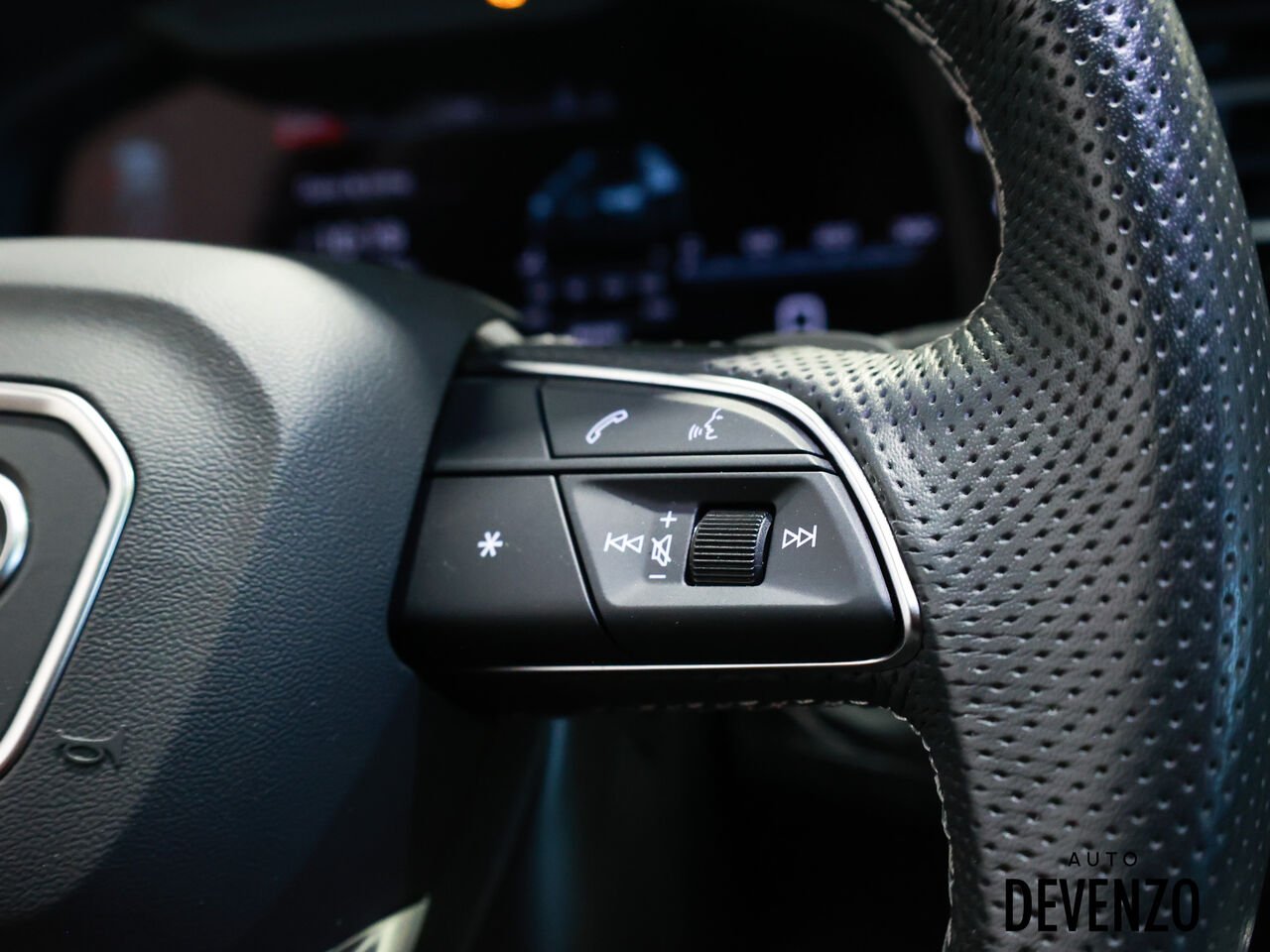 Audi SQ8 2023 Noir Saint-Eustache - photo #16