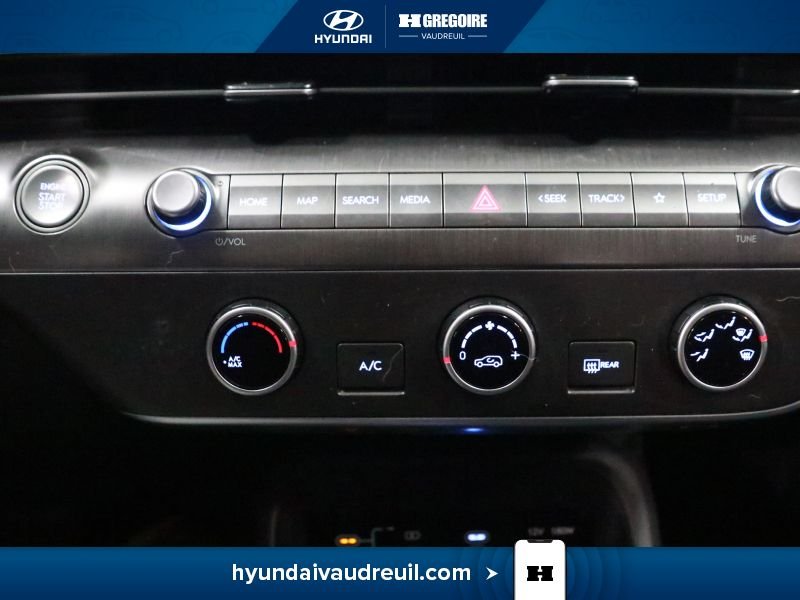 2025 Hyundai Kona Grey Laval - photo #27
