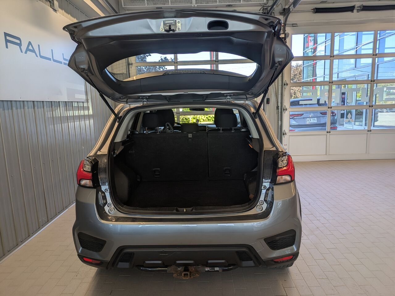 2022 Mitsubishi RVR Grey Gatineau - photo #3