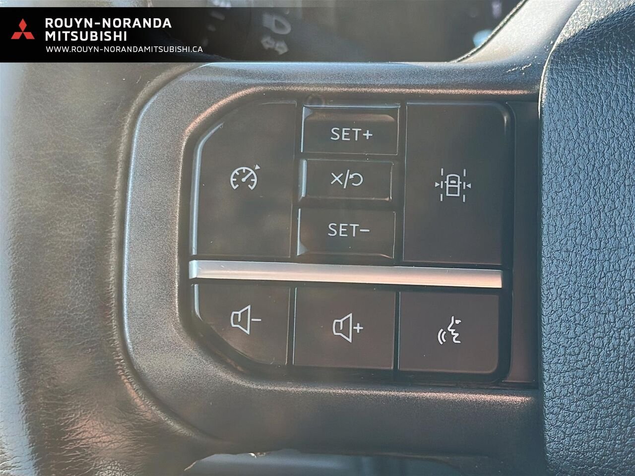 2025 Ford F-150 Grey Rouyn-Noranda - photo #14