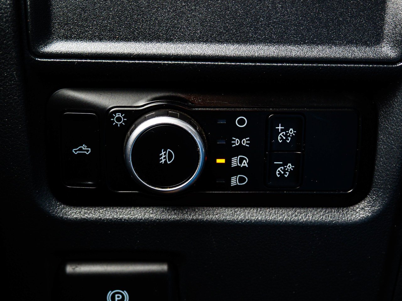 2024 Ford F-150 STX 4WD SuperCrew 5.5' Box White Sherwood Park - photo #17