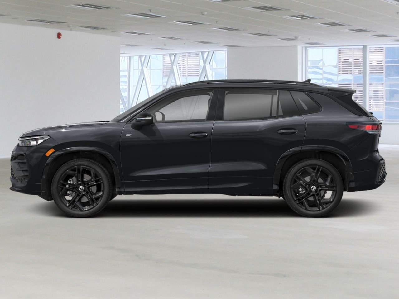 2026 Volkswagen Tiguan Comfortline R-Line Black Edition 4MOTION Black Gatineau - photo #2