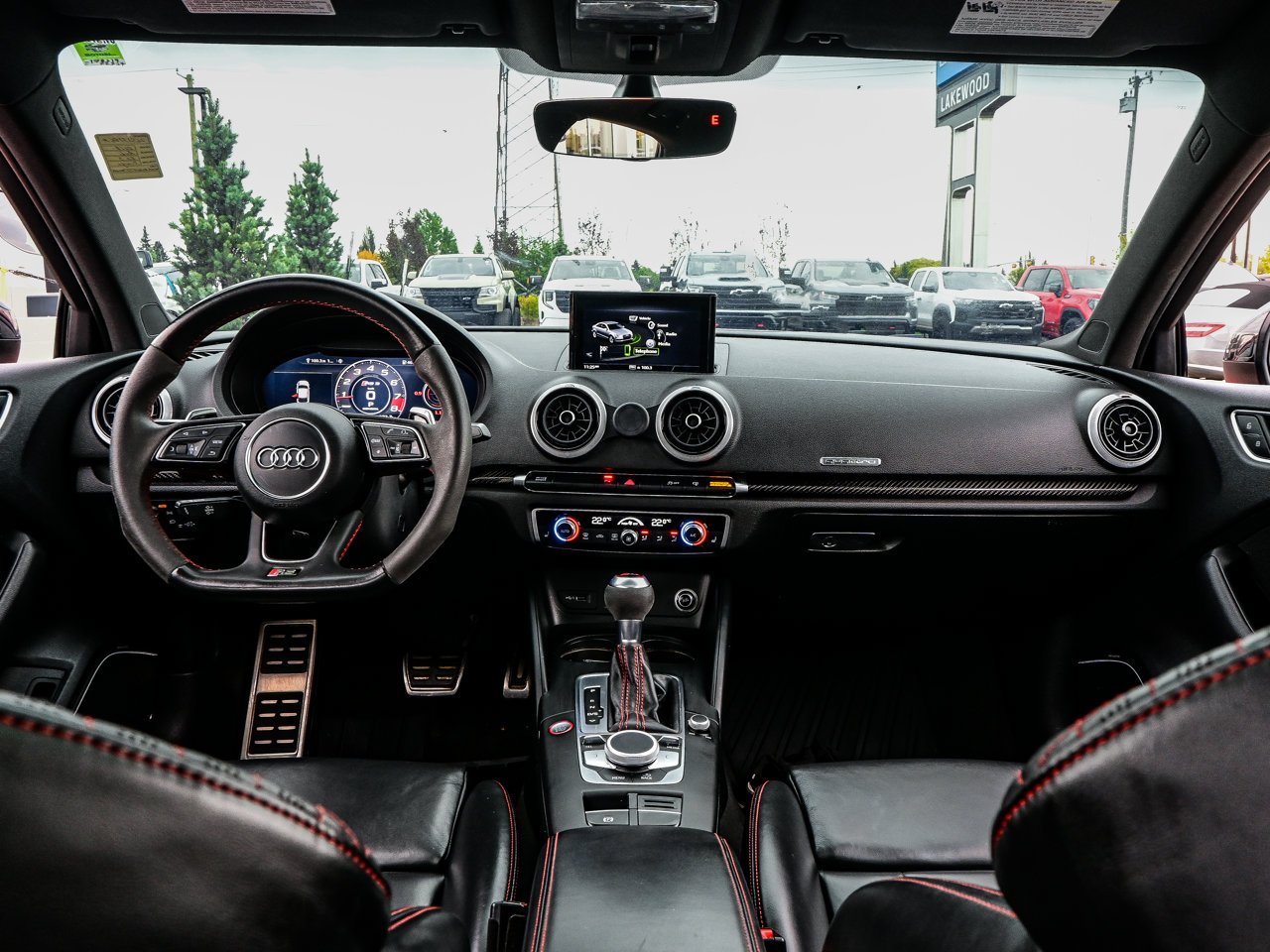 2018 Audi RS 3 Sedan 2.5 TFSI quattro S tronic Catalunya Red Metallic Sherwood Park - photo #30