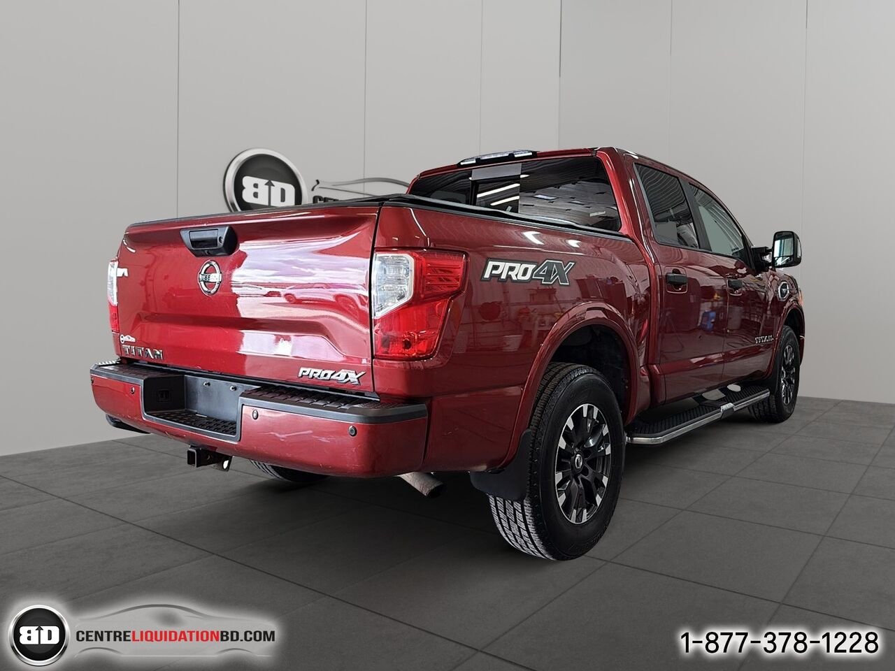 Nissan Titan PRO-4X | BD0379 2017 Rouge Granby - photo #5