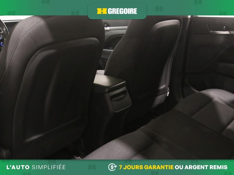 Hyundai Elantra 2019 Bleu Blainville - photo #23