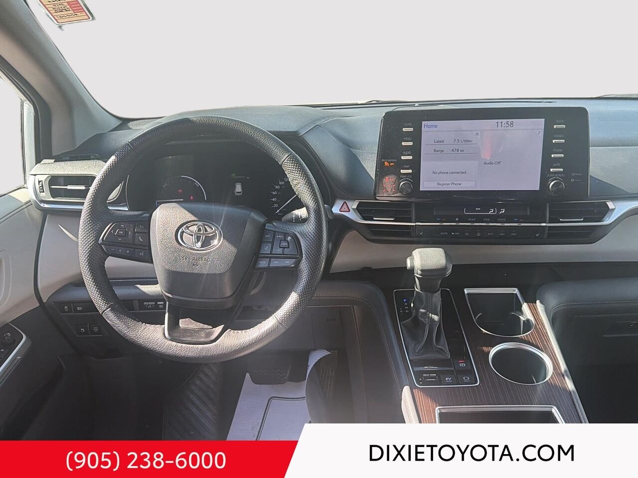2024 Toyota Sienna HYBRID LE FWD / HEATED SEATS / POWER SLIDING DOORS / 8 SEATER / CARPLAY AND ANDROID AUTO White Mississauga - photo #16
