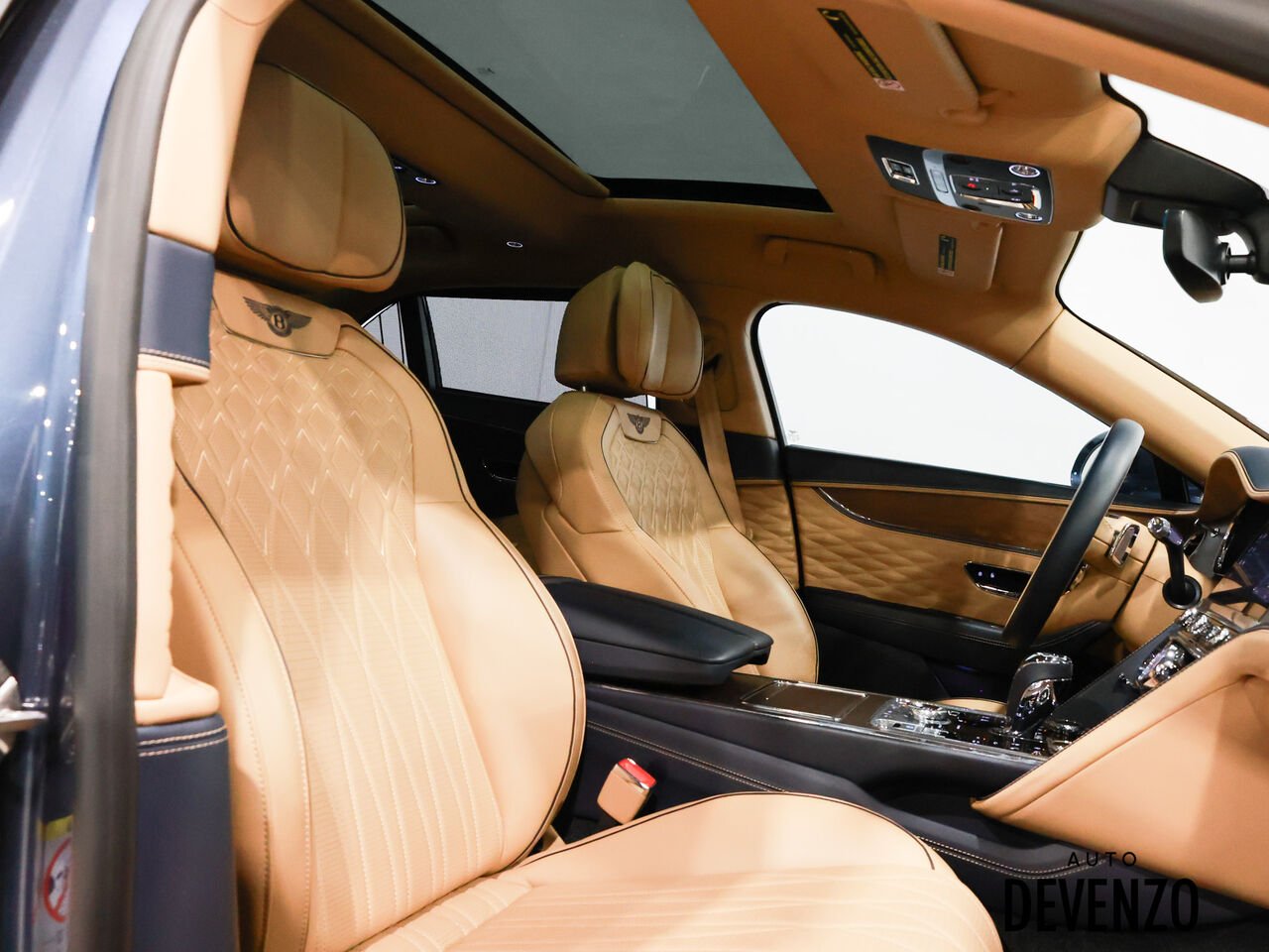 2022 Bentley Flying Spur Grey Saint-Eustache - photo #9