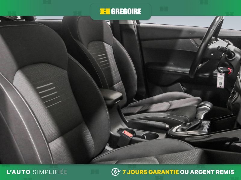 Kia Forte 2020 Argent Saint-Léonard - photo #30