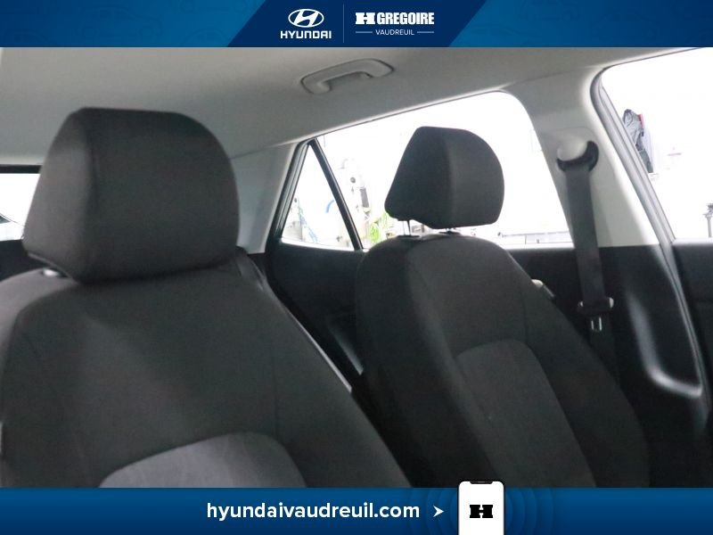 Hyundai Venue YR831 | Essential CERTIFIÉ 4.99% Sieges Chauffants Carplay 2023 Noir Laval - photo #28