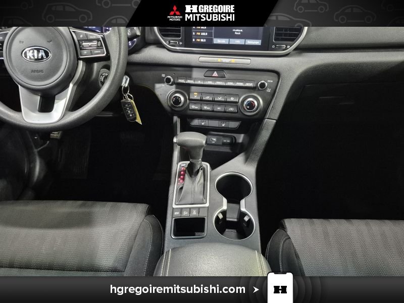 2020 Kia Sportage Grey Blainville - photo #24