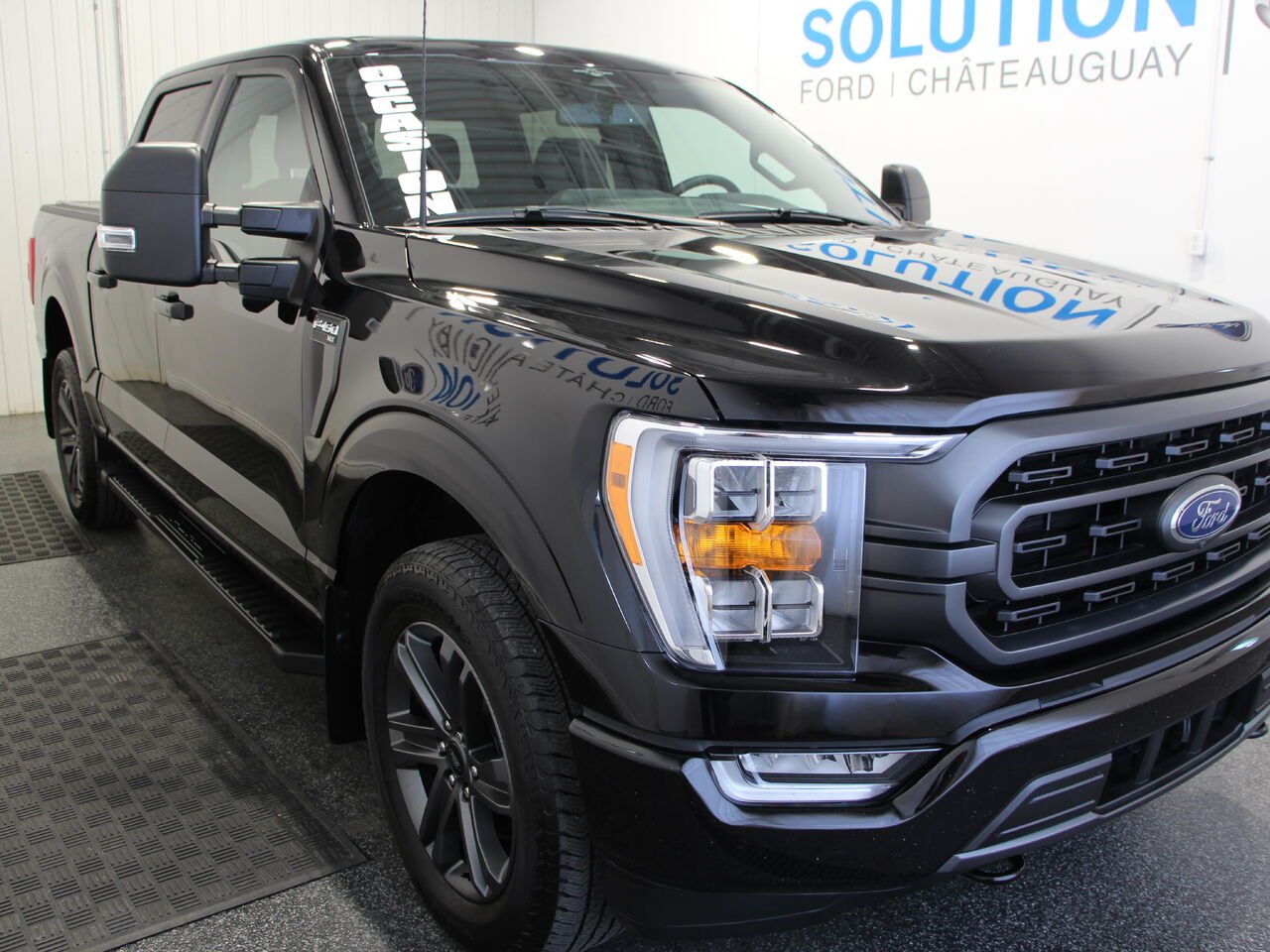 2023 Ford F-150 Black Châteauguay - photo #1