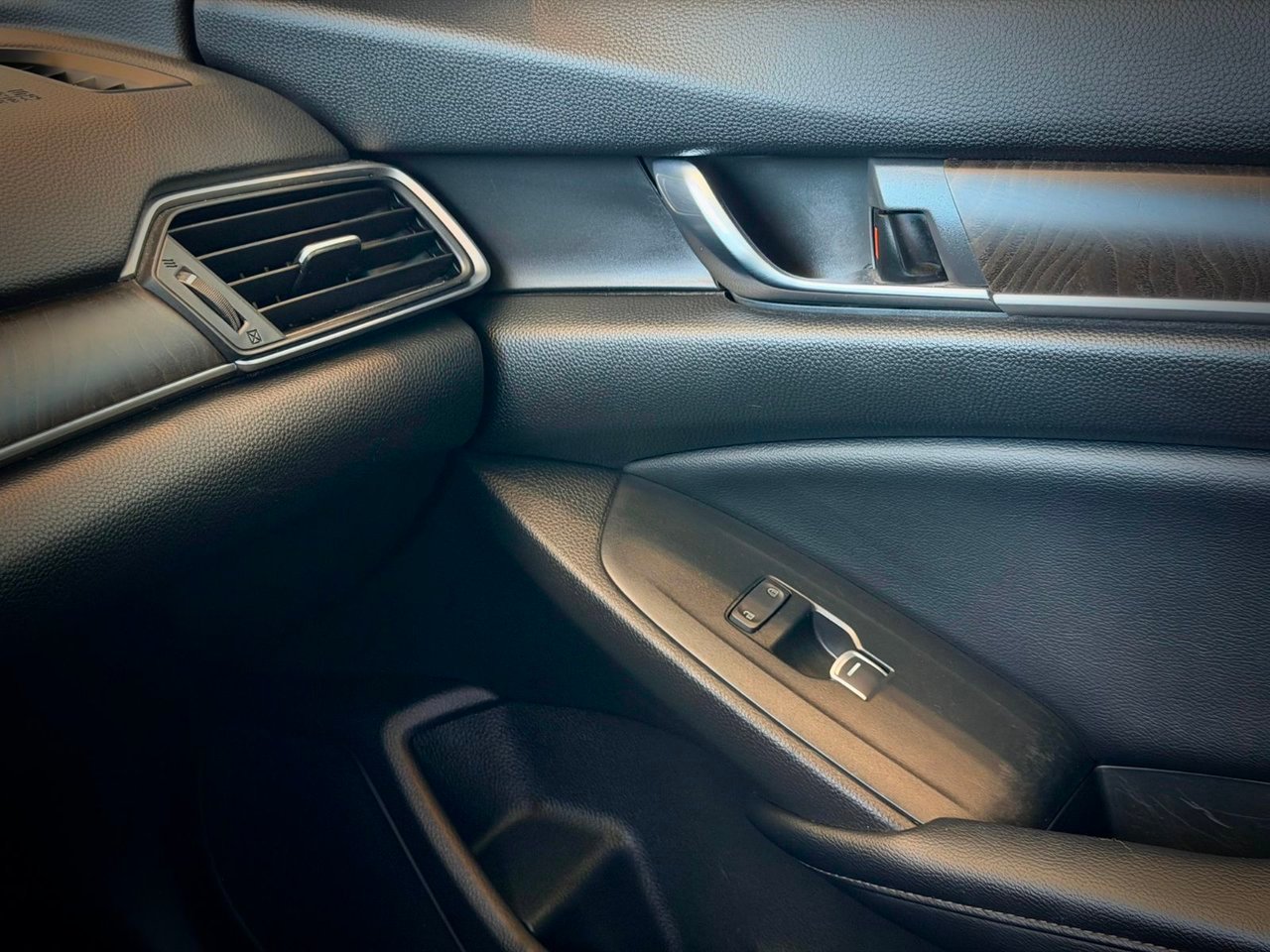 2018 Honda Accord Sedan Blue Notre-Dame-des-Prairies - photo #33