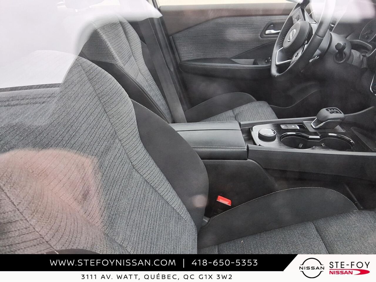 2023 Nissan Rogue SV TI Silver Ste-Foy - photo #2