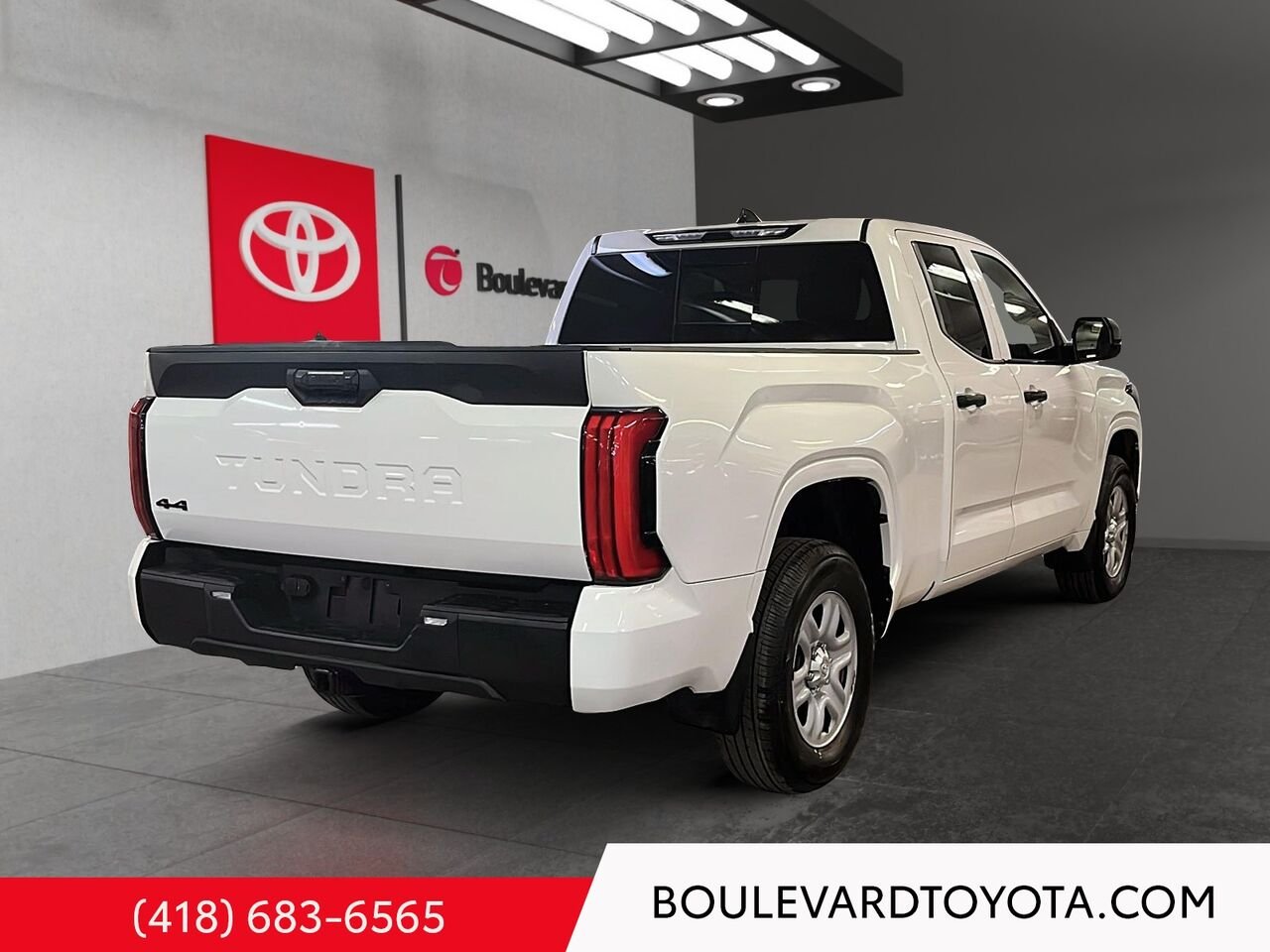 2023 Toyota Tundra 531789-32 | SR DOUBLE CAB, 4x4 White Québec - photo #3