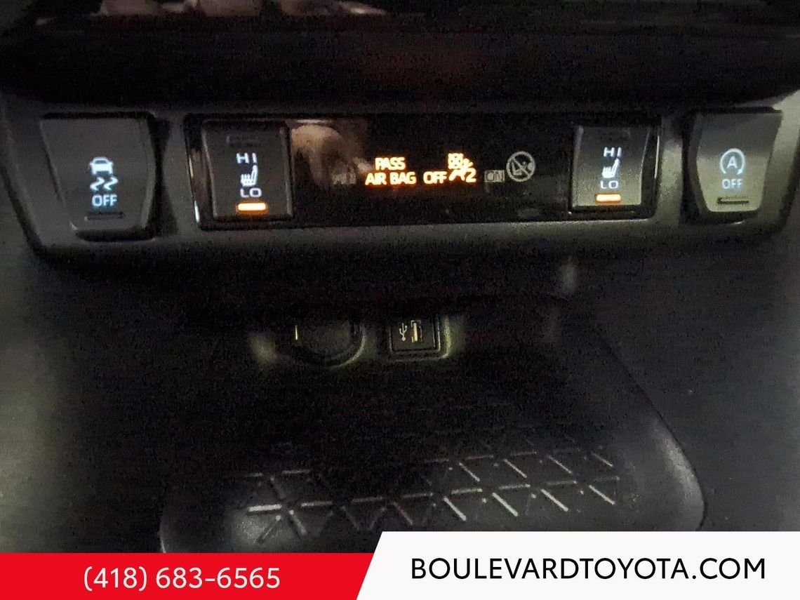 Toyota RAV4 531702-98 | LE 2025 Gris Québec - photo #15