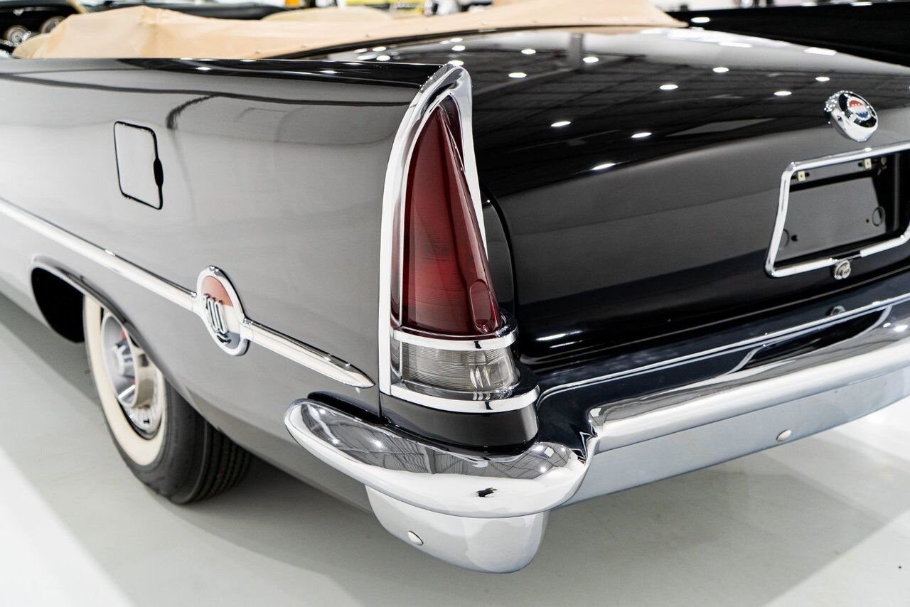 Chrysler 300C 1 of 474 convertibles produced **PRICE IN USD** 1957 Noir Montréal - photo #38
