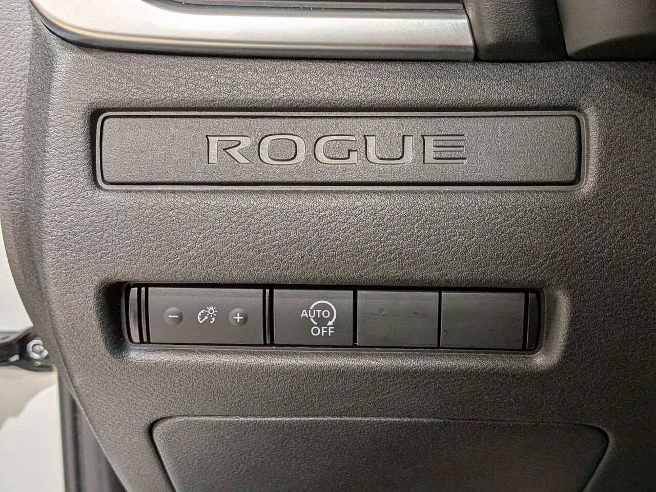 2025 Nissan Rogue AWD S White Val-David - photo #30