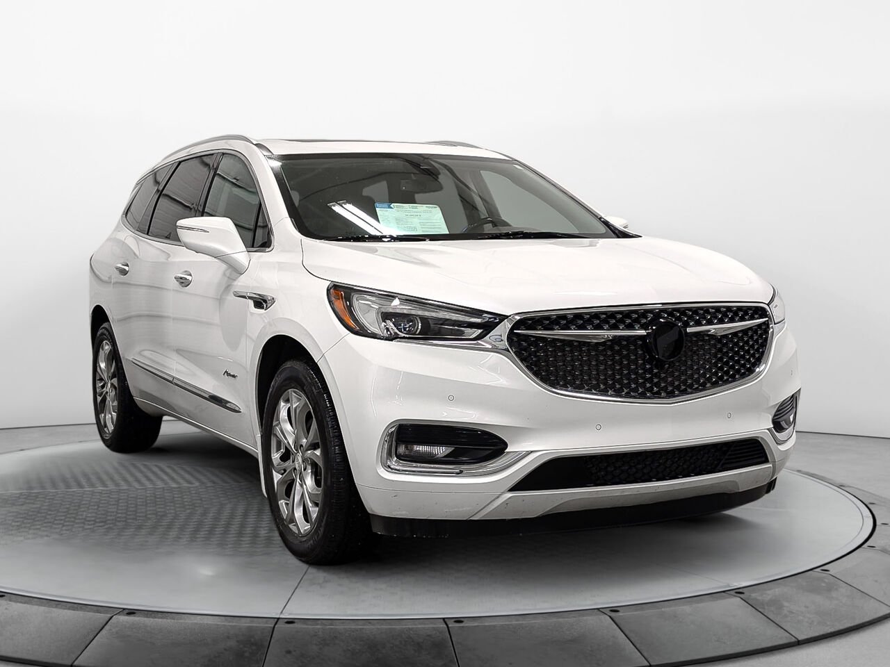 BUICK ENCLAVE Avenir 7 places Toit Ouvrant Moteur V6 3.6L 2021 Blanc Sherbrooke - photo #1