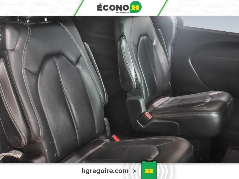 Chrysler Pacifica 2019 Gris Laval - photo #25