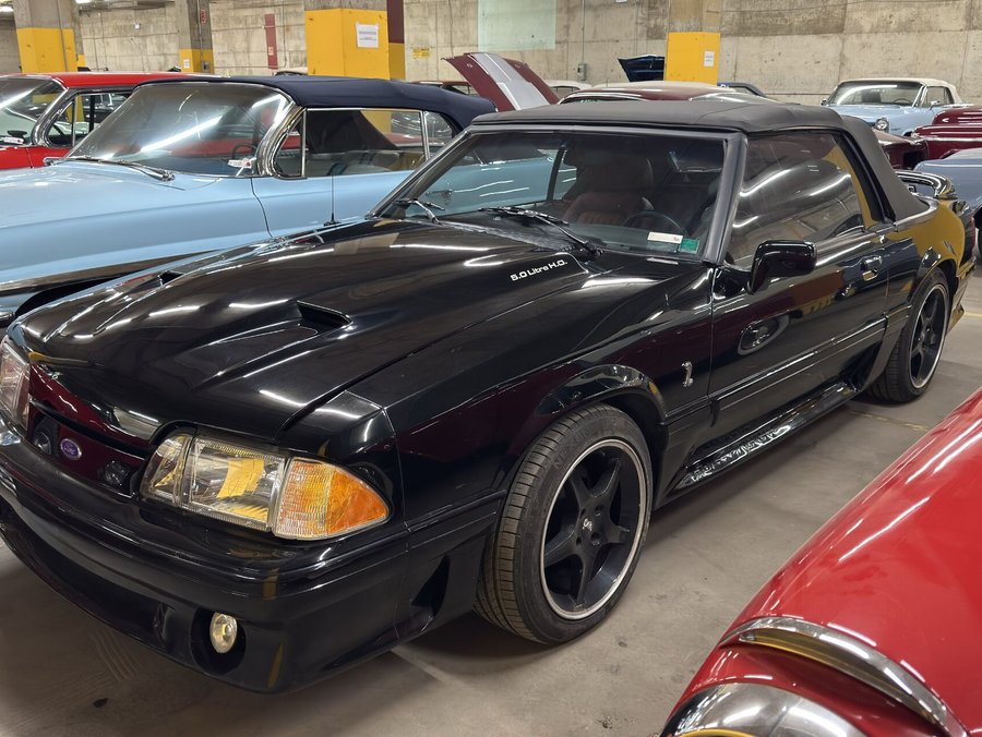 Ford Mustang GT 1989 Noir