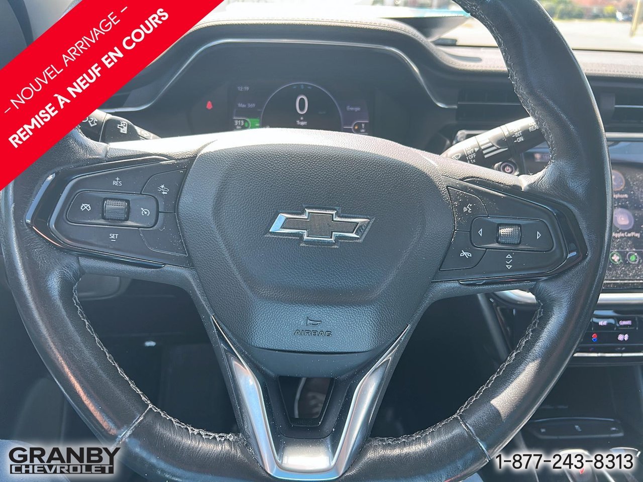 2022 Chevrolet Bolt EUV LT | 26-1040A Red Granby - photo #11