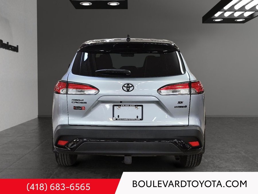 Toyota COROLLA CROSS HYBRIDE SE, AWD 2023 Argent