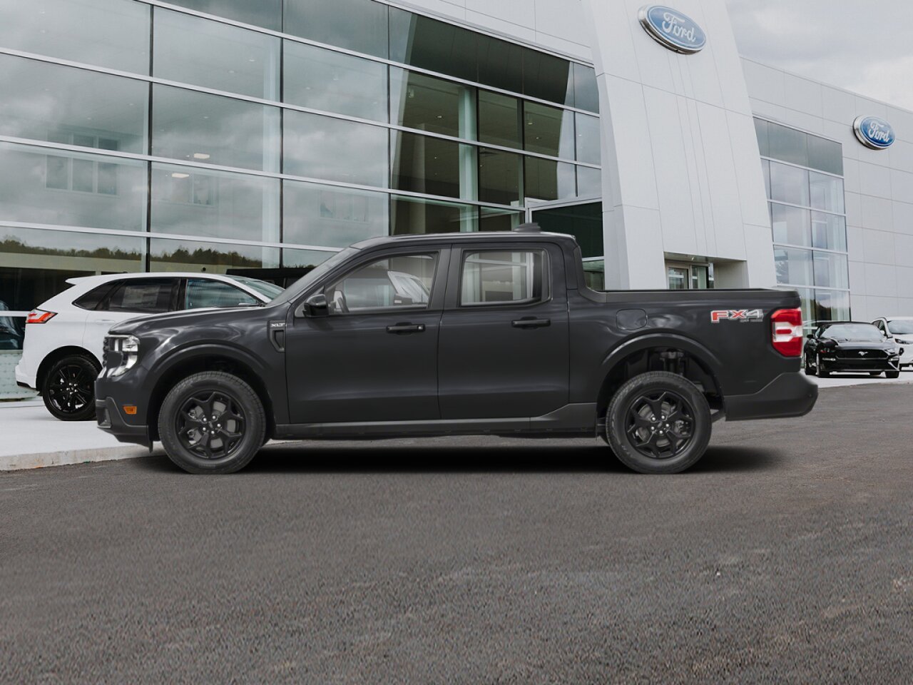 2026 Ford Maverick Shadow Black Saint-Eustache - photo #2